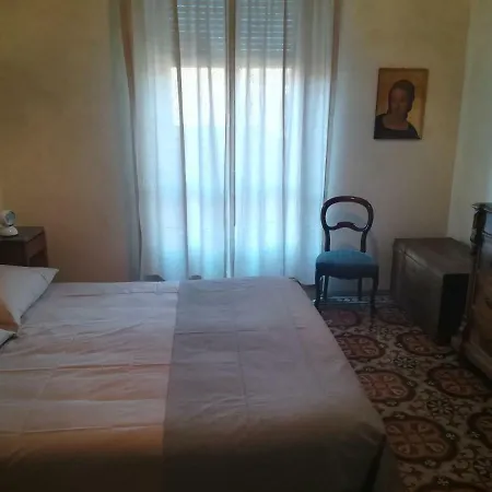 Apartment La Mascarella Alba (Piedmont)